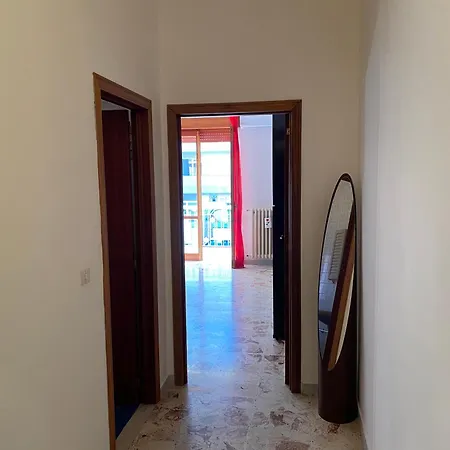 Crystal Flat Apartment