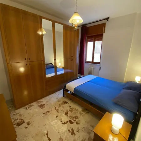 Crystal Flat شقة
