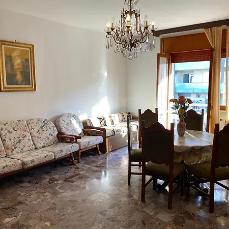 Apartment Crystal Flat *