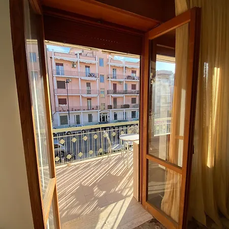 Apartment Crystal Flat